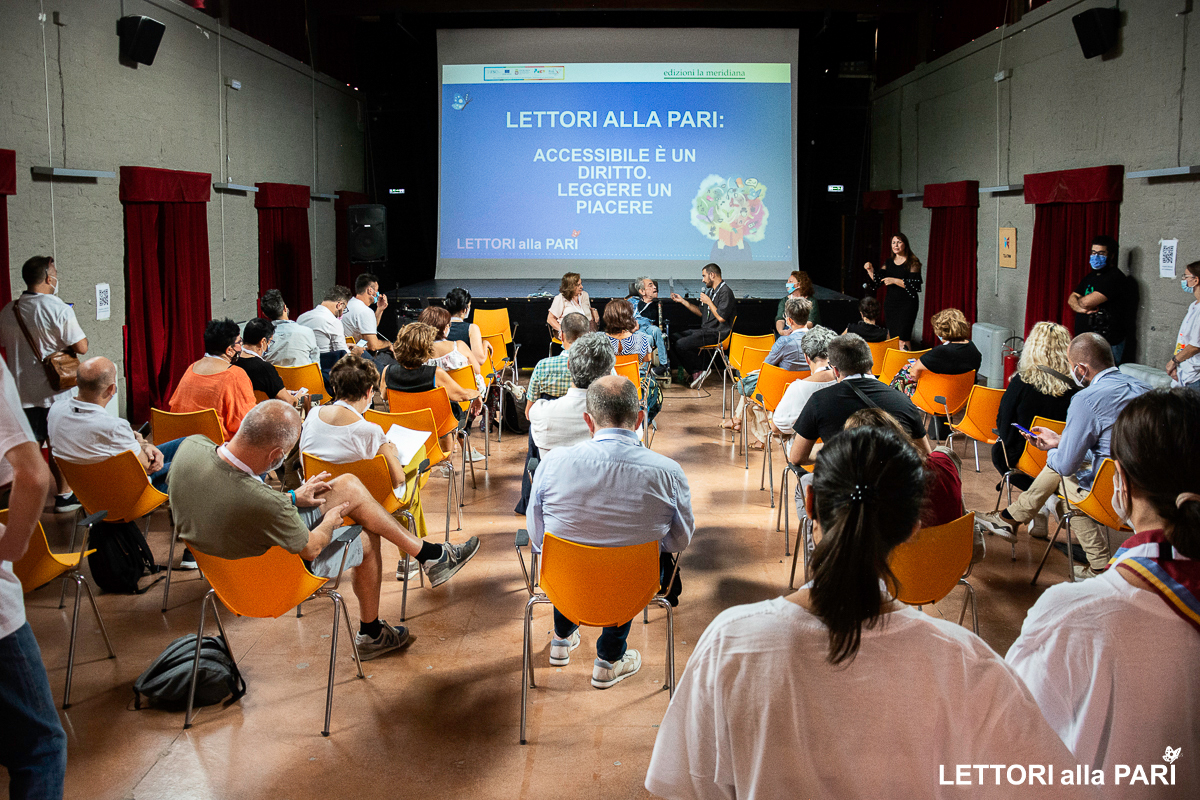 Foto del seminario "Lettori alla pari: accessibile è un diritto. Leggere un piacere"